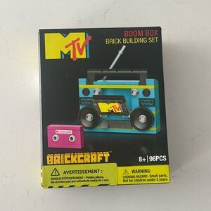 NEW Brickcraft MTV Retro Boom Box Brick Building Set Music TV 96 Pcs
